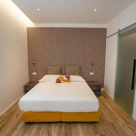 Domus Clara 3*